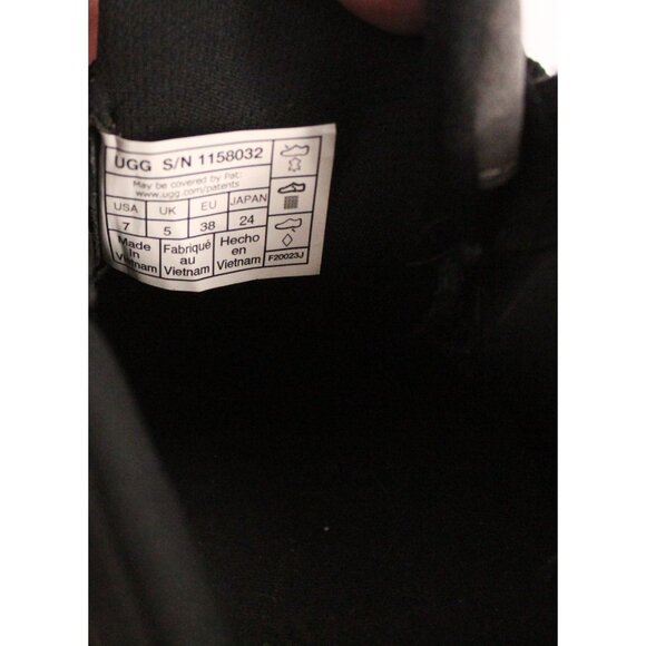 UGG Platform Sneakers Women's 7 Black White Ultra Suede Lace Up S/N 1158032 NWOB - Picture 8 of 11